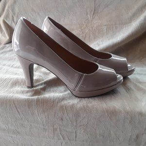 Clark's Patent Leather Heels  8.5